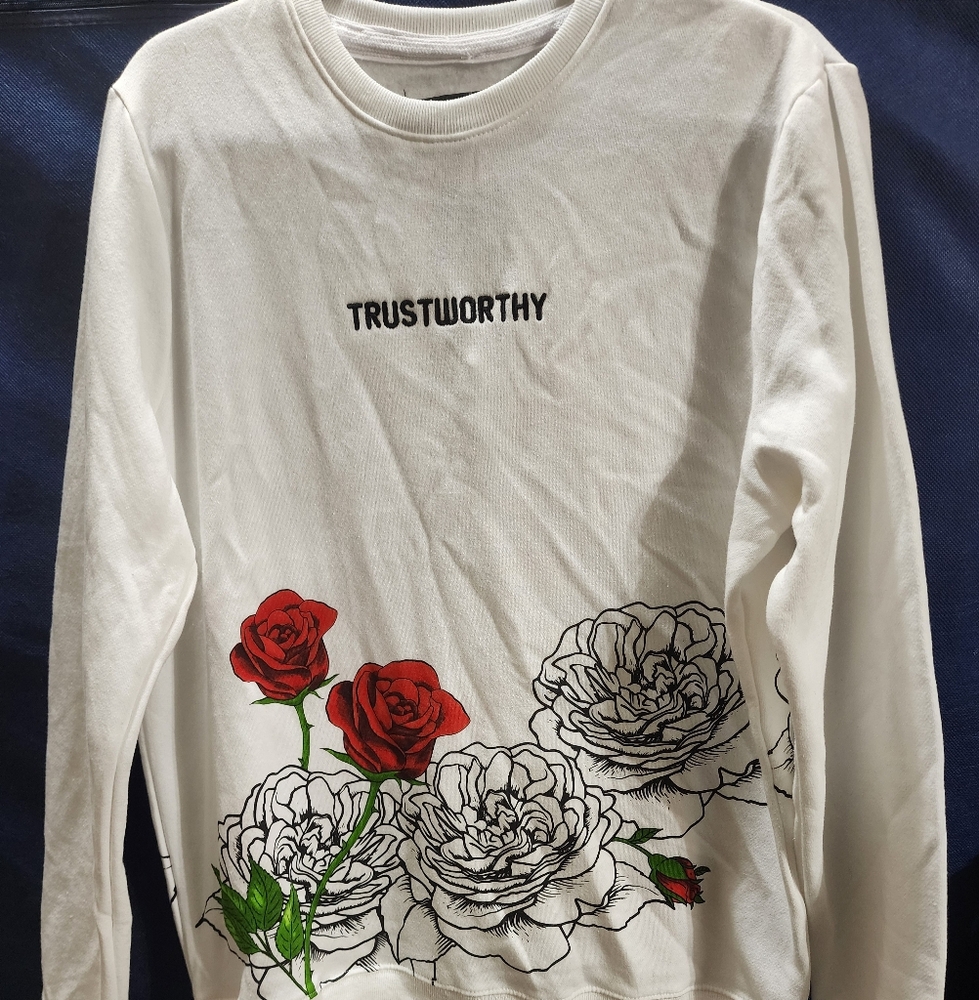 NWT Blind Roster Sweatshirt